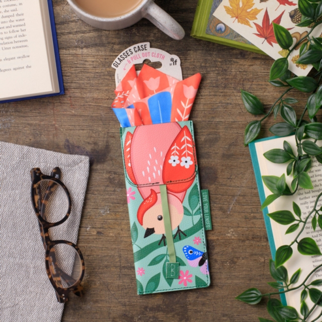 Love Your Lenses - Bird Tail