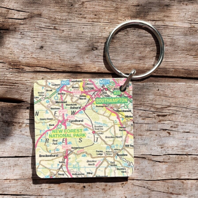 OS Map Wooden Square Key-ring - New Forest National Park