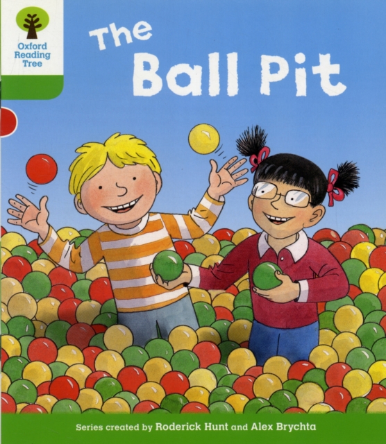 Oxford Reading Tree: Level 2: Decode and Develop: The Ball Pit