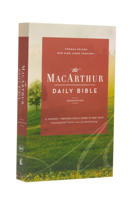 NKJV, MacArthur Daily Bible, 2nd Edition, Paperback, Comfort Print