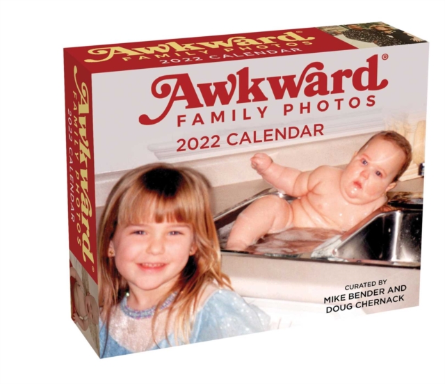 Awkward Family Photos 2022 Day-to-Day Calendar