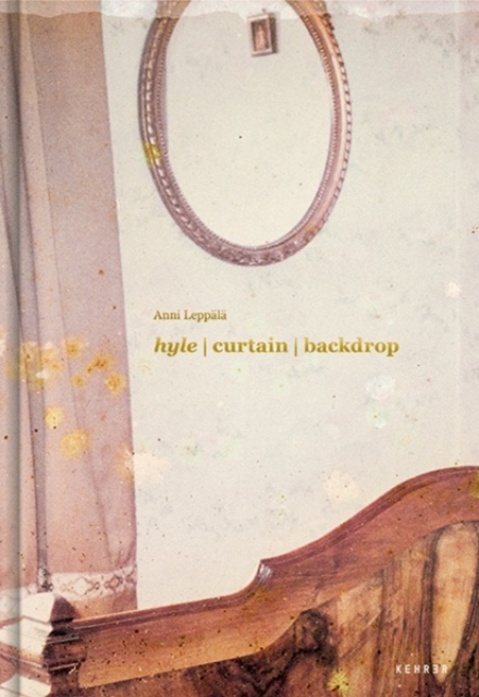 Hyle  Curtain Backdrop