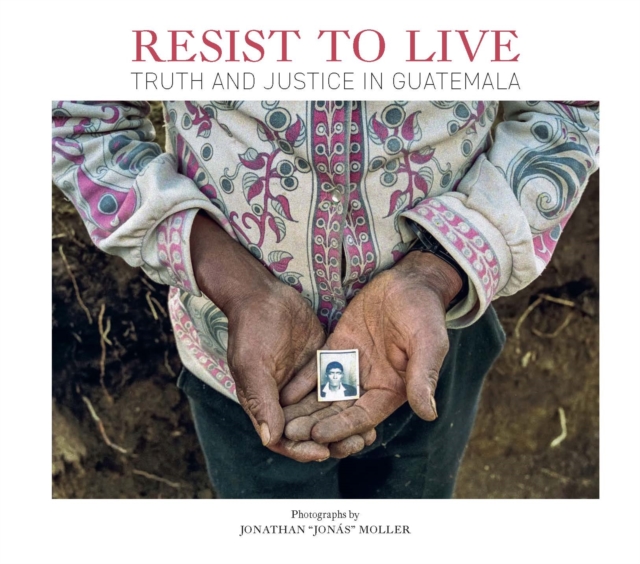 Jonathan Moller: Resist to Live